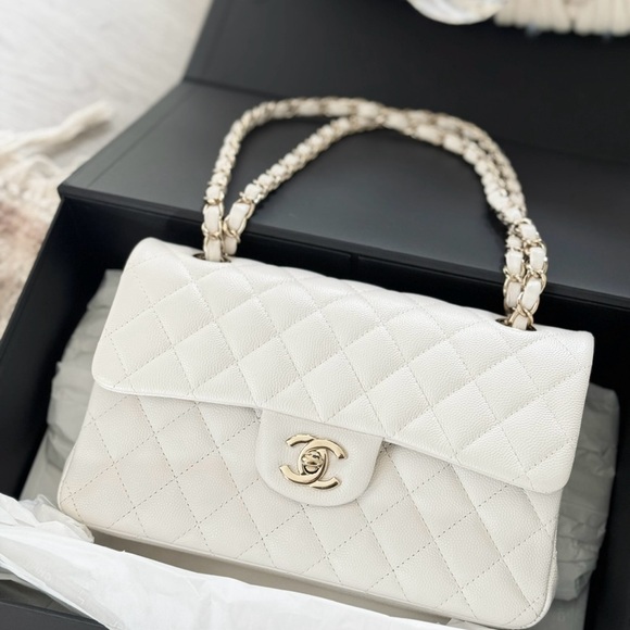 S O L D 💕 Chanel cavial small white - Picture 12 of 13